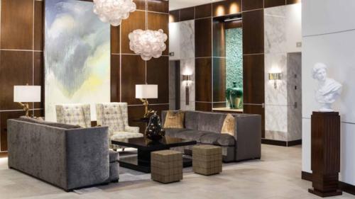 lobby (1)